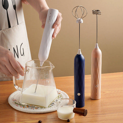 ☕ 50% OFF NOW! 🌀 Handheld Milk Frother – 3 Speeds, USB Rechargeable & 2 Whisks 🥛